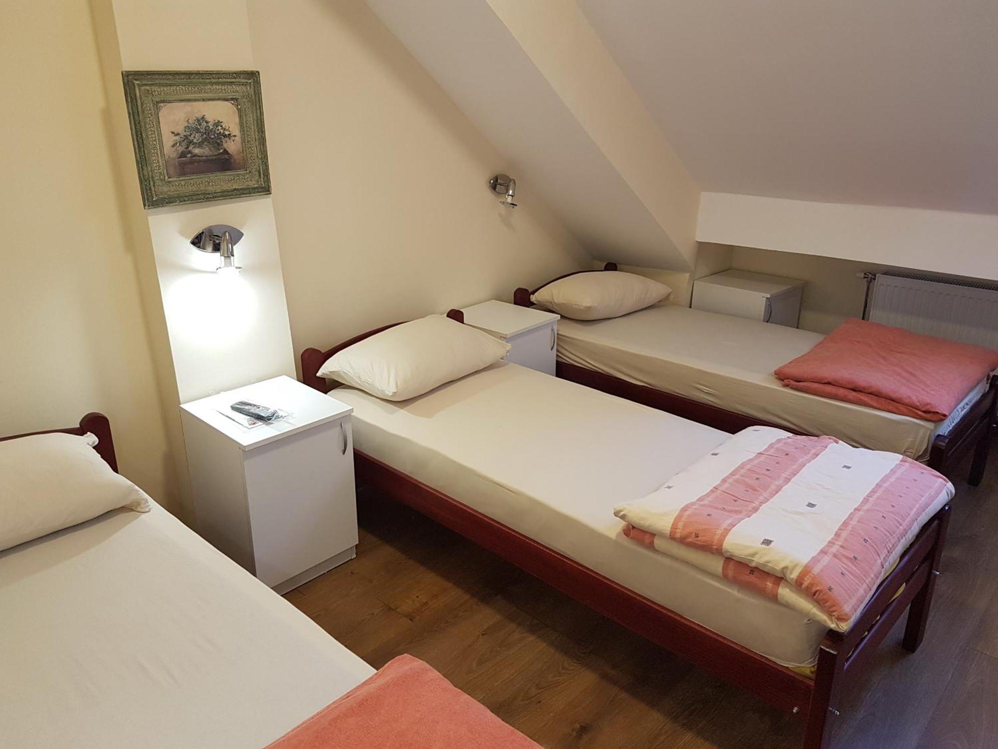 Hostel Beko Valjevo Værelse billede