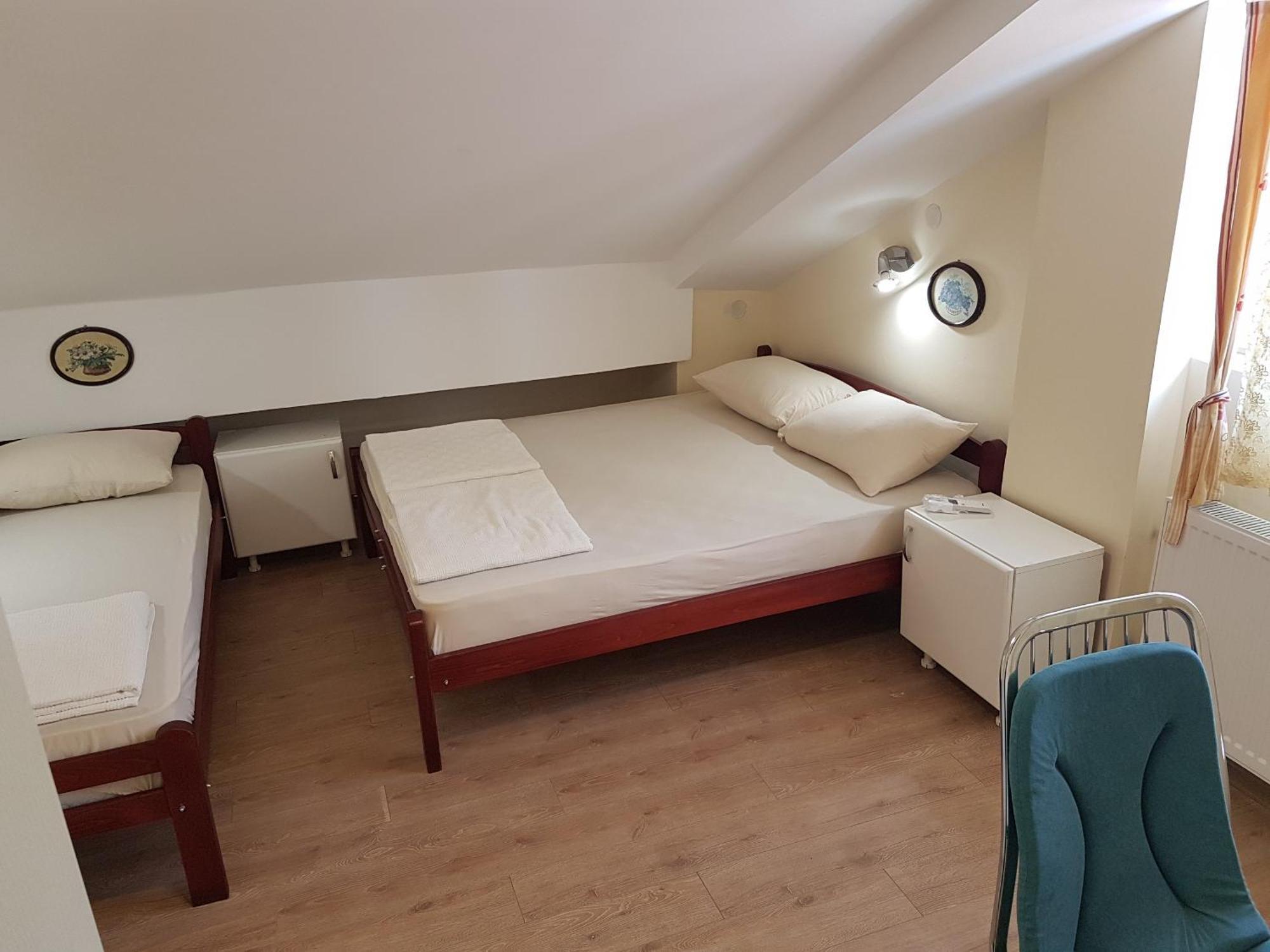 Hostel Beko Valjevo Værelse billede