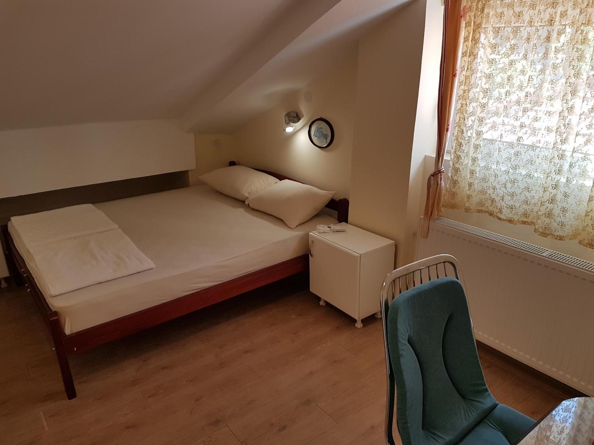 Hostel Beko Valjevo Værelse billede
