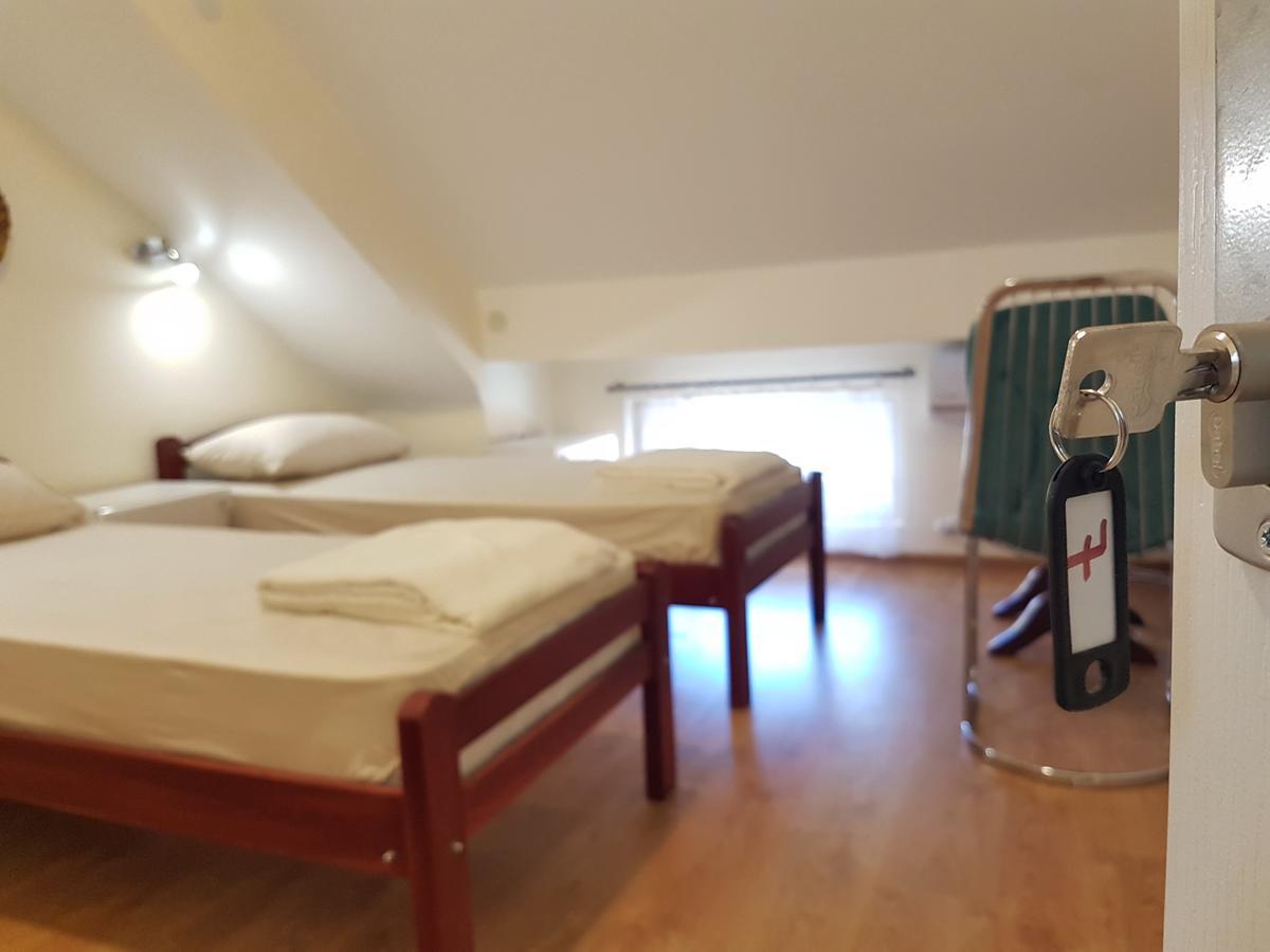 Hostel Beko Valjevo Værelse billede